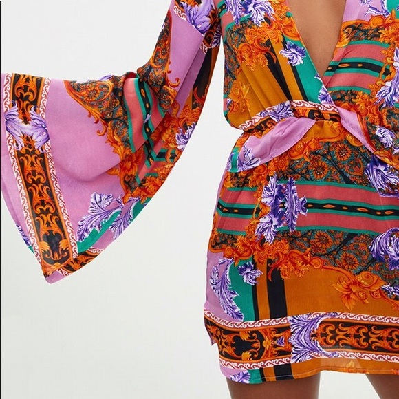 Lilac Satin Scarf Print Kimono Sleeve Plunge Shift Dress - Picture 2 of 4